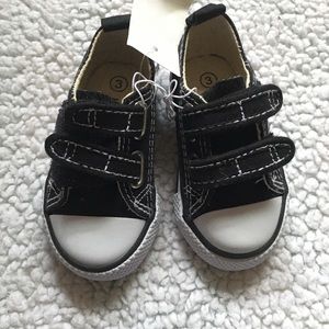 Koala kids shoes.